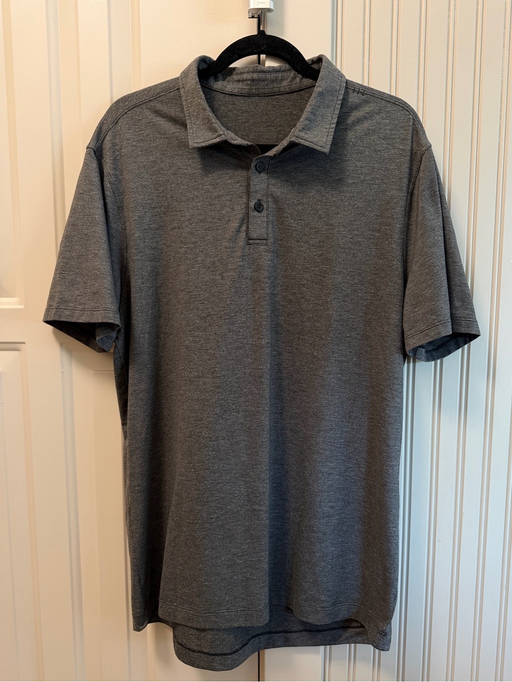 Lululemon Men's Gray Polo Shirt - Classic Short Sleeve